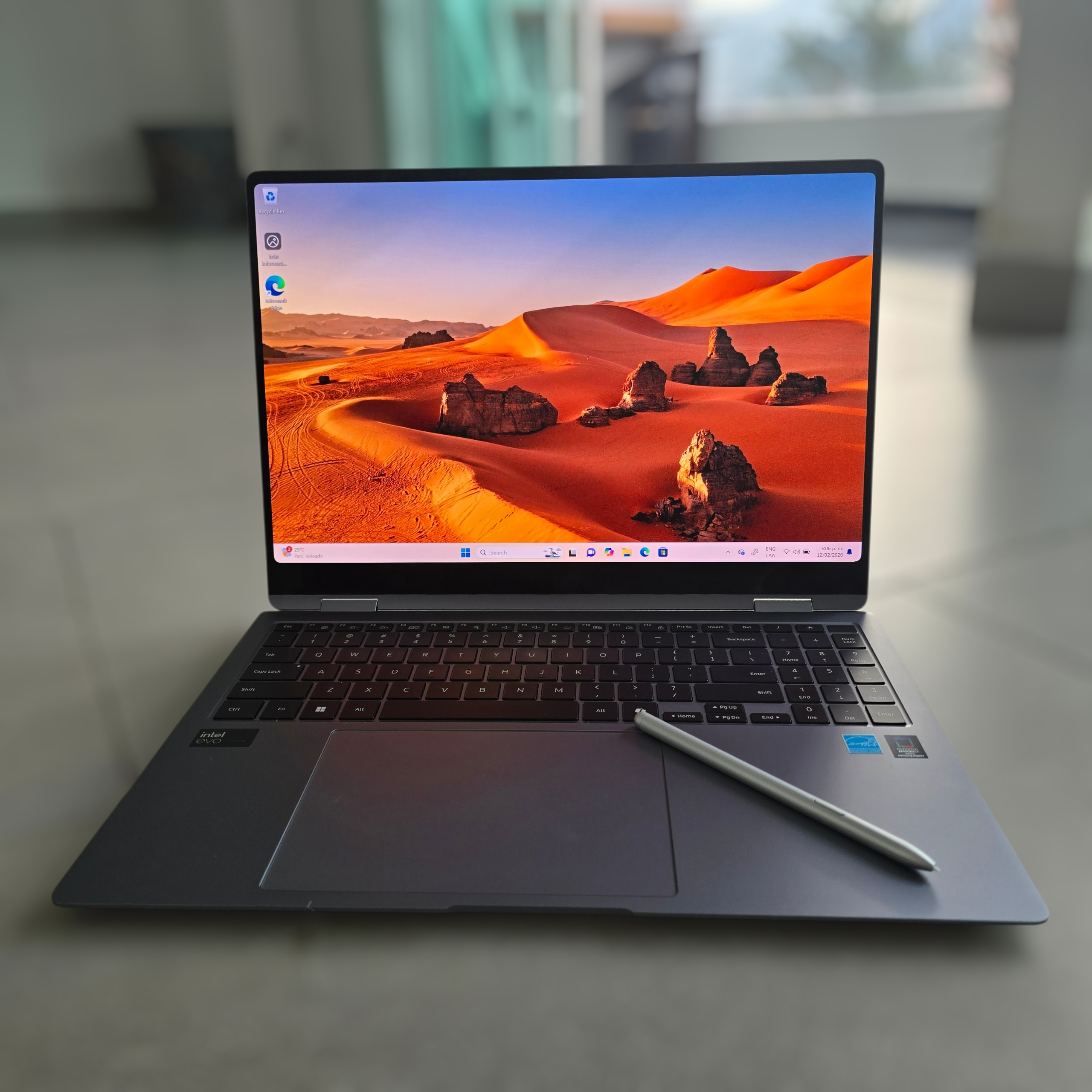 Portatil Samsung Galaxy Book4 pro 360 3k (Versión 4 - 16¨) i7 Ultra 1000gb ssd 16gb Ram CopilotAI