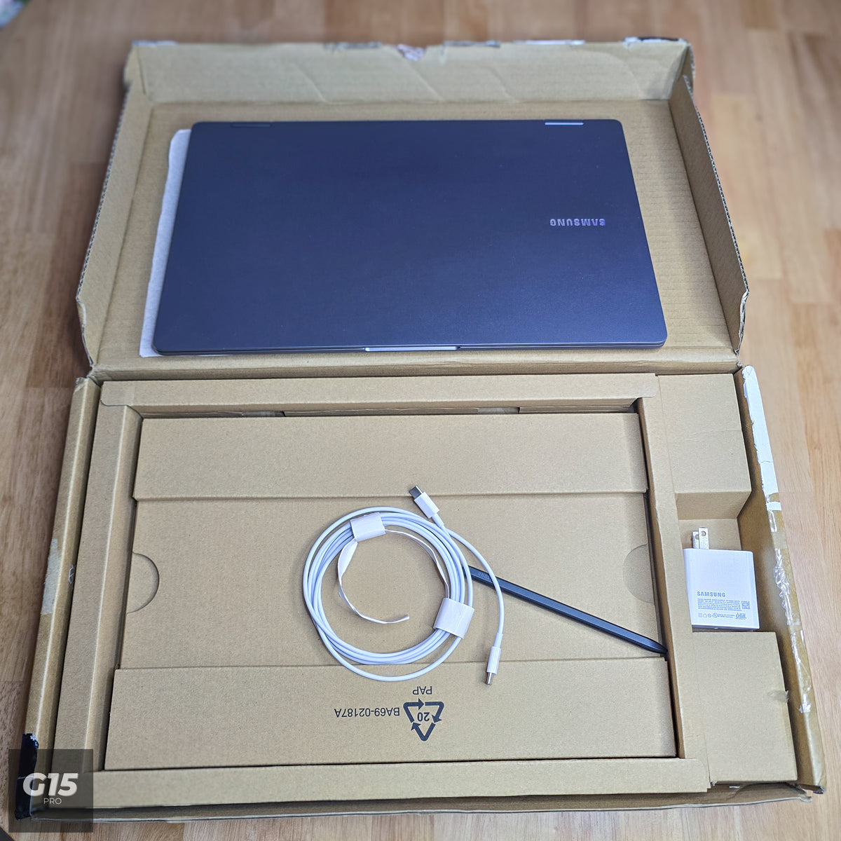 Portatil Samsung Galaxy Book4 360 i7 ultra 512gb 16gb ram AMOLED Táctil